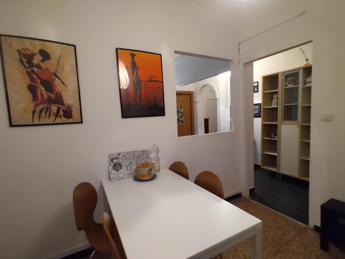 Trilocale Cecilia'S Studio Genoa Exterior photo